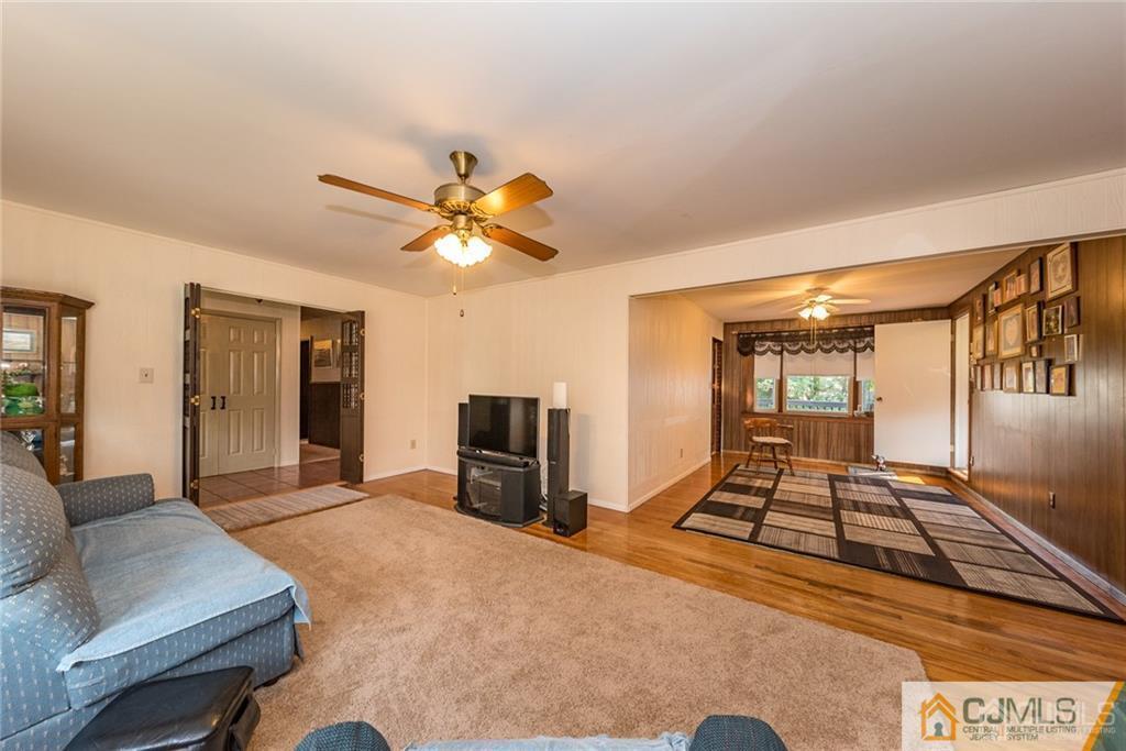 10 Packard Road East Brunswick, NJ 08816 - Photo 5 of 24 Gallery Image 5