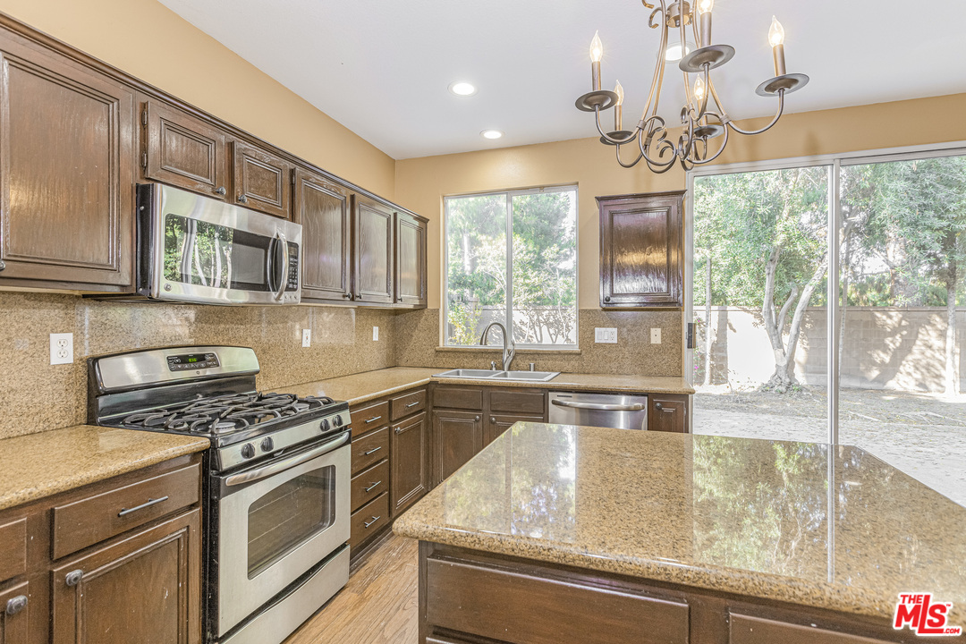 67 Copper Leaf Irvine, CA 92602 - Photo 12 of 25