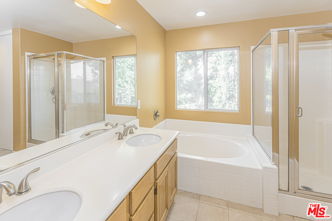 67 Copper Leaf Irvine, CA 92602 - Photo 4 of 25