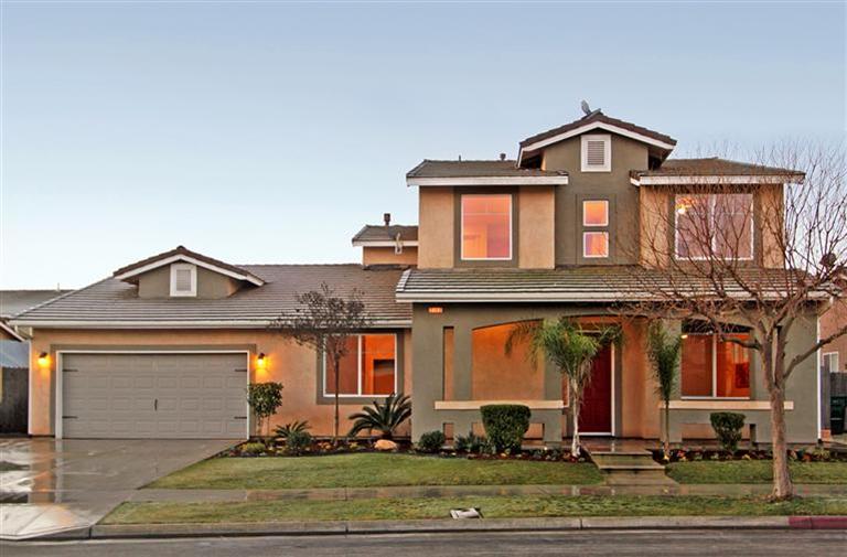 2143 East Duff Avenue Reedley, CA 93654 - Photo 1 of 21 Gallery Image 1