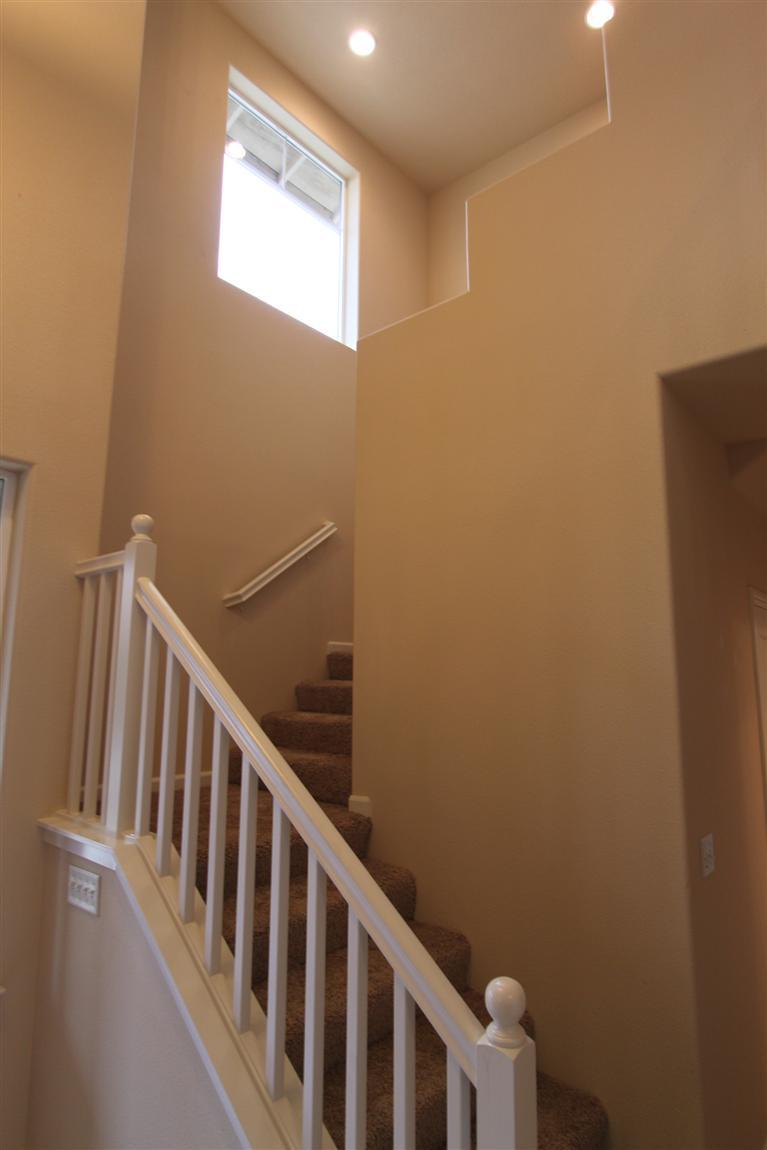 2143 East Duff Avenue Reedley, CA 93654 - Photo 4 of 21 Gallery Image 4