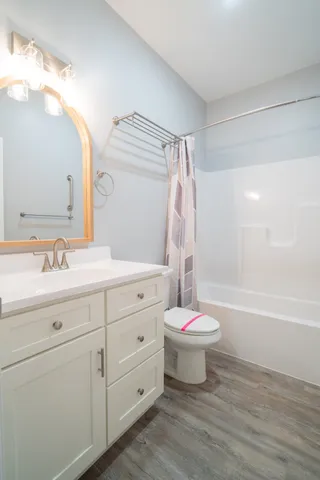 $324,900 | 1366 Hidden Valley Drive, Livingston, TN 38570