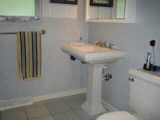 1295 Windham Road Columbus, OH 43220 - Photo 7 of 10