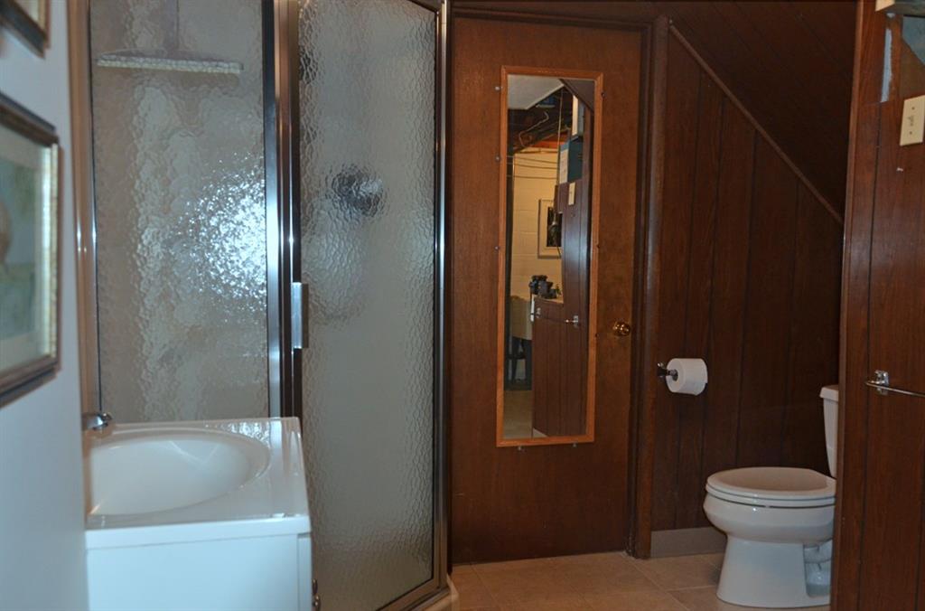 468 Lindsay Road Carnegie, PA 15106 - Photo 14 of 21 Full bathroom in the basement in great condition. This can allow for a bedroom in the basement.