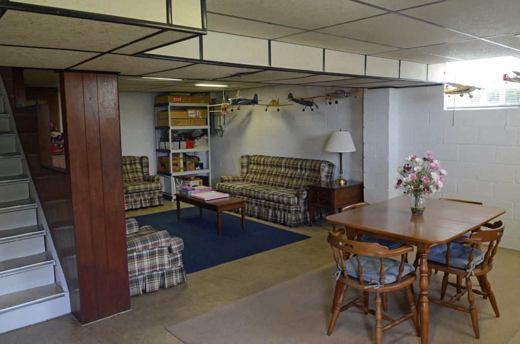 468 Lindsay Road Carnegie, PA 15106 - Photo 16 of 21 Enjoy eating or playing cards and games in this cozy basement area.