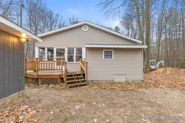 $234,500 | 9807 North Maple Hill Road, Howard City, MI 49329