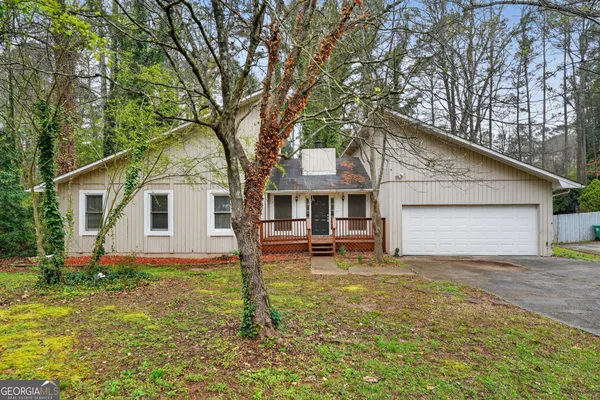 $234,900 | 1459 Hidden Hills Parkway, Stone Mountain, GA 30088