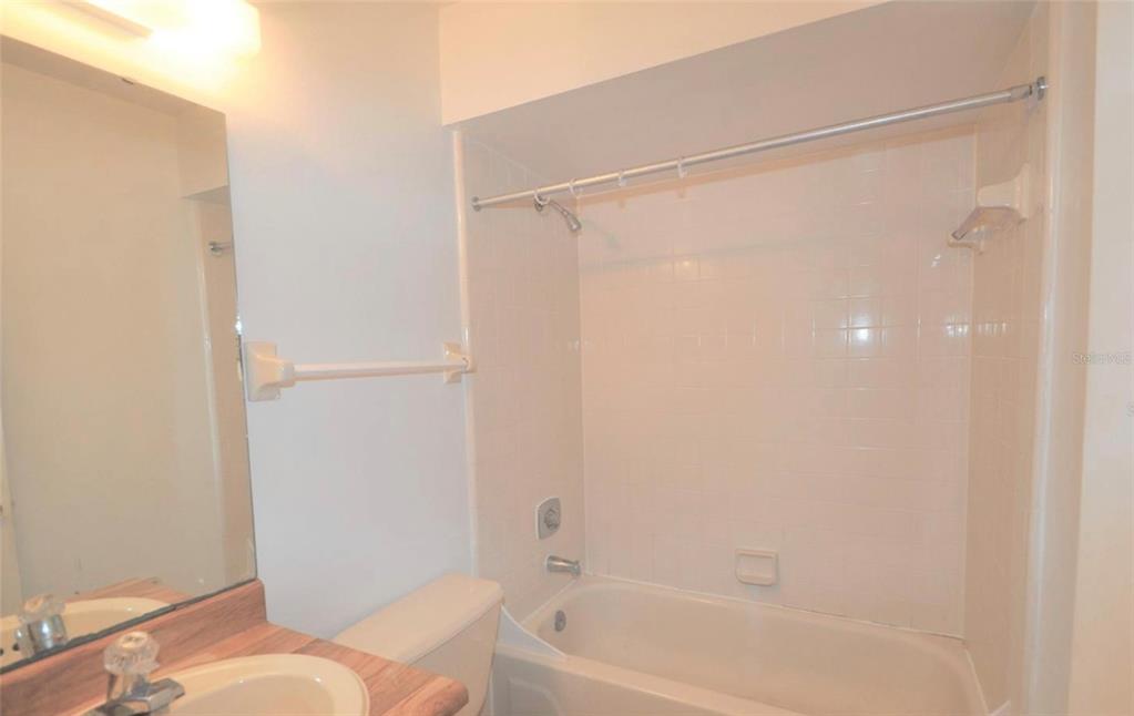 4240 Pershing Pointe Place, Unit 2 Orlando, FL 32822 - Photo 7 of 9