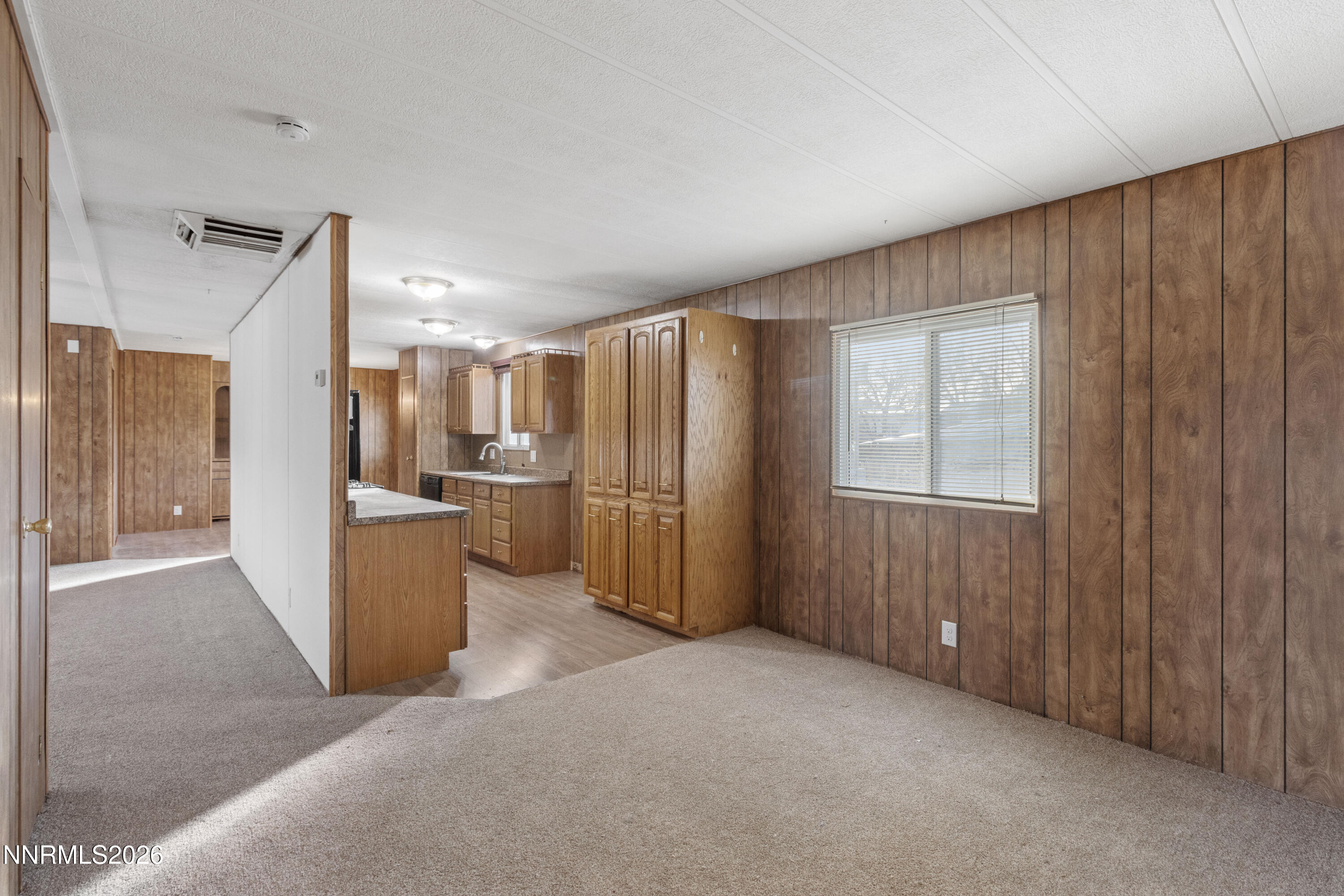 520 East 8th Avenue Sun Valley, NV 89433 - Photo 16 of 46 520 E 8th St 16