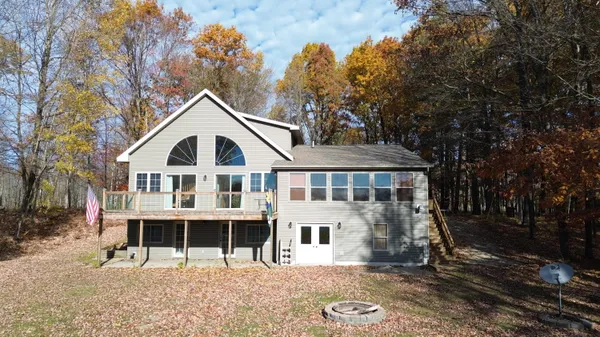 $443,000 | 1461 Tasha Drive, Edmore, MI 48829