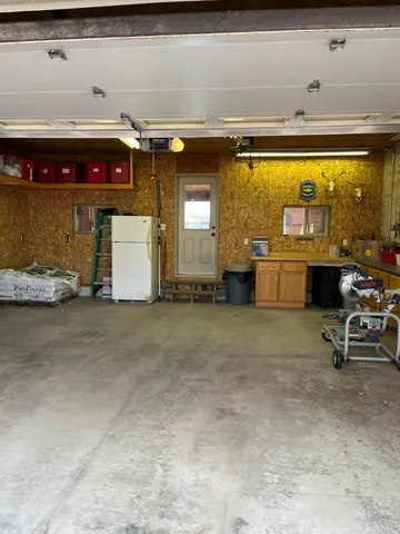 $450,000 | 1461 Tasha Drive, Edmore, MI 48829