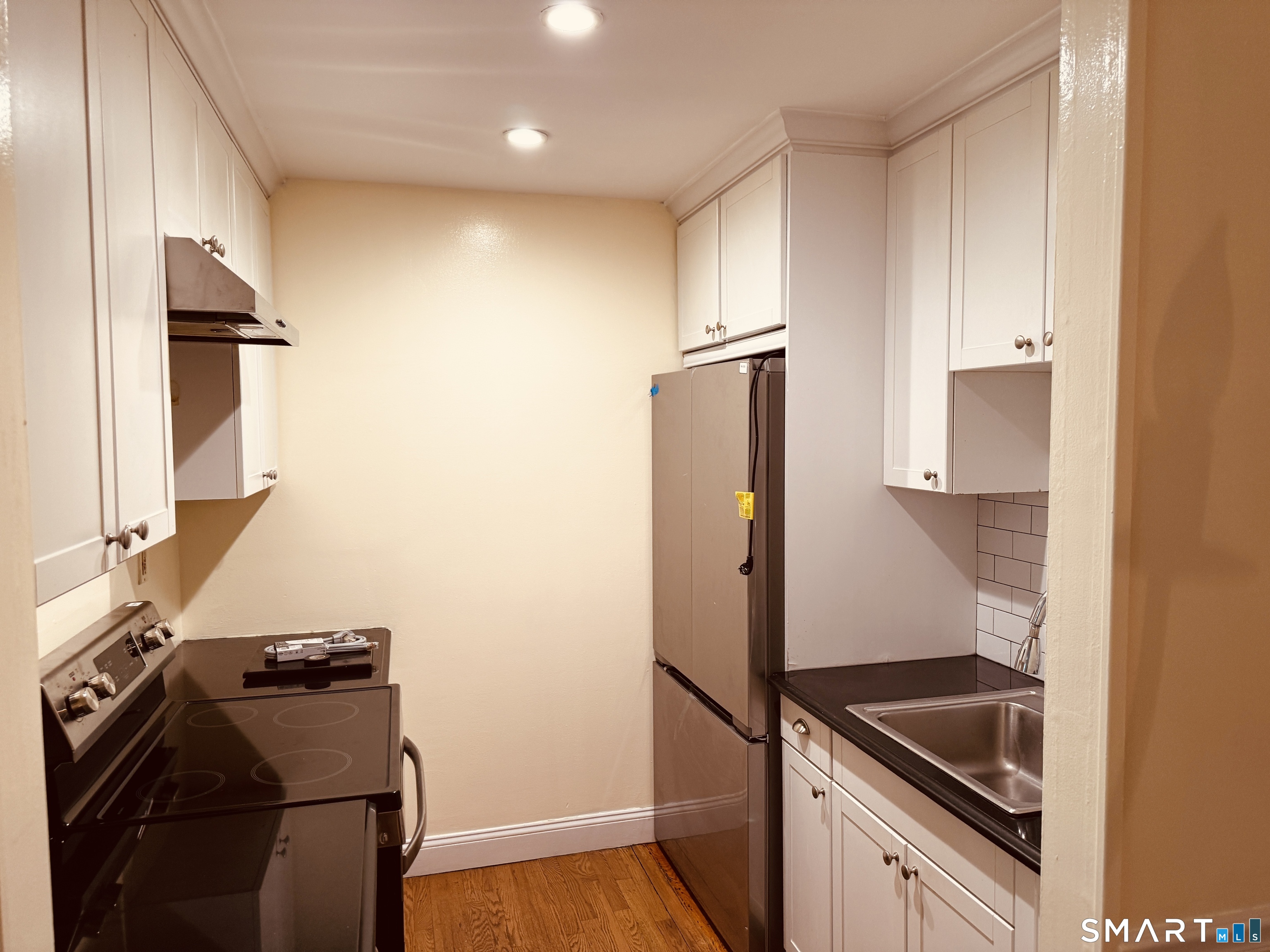 11 Belltown Road, Unit 1 Stamford, CT 06905 - Photo 1 of 11