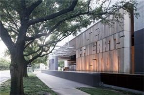 2324 Goldsmith Street, Unit A Houston, TX 77030 - Photo 29 of 30 a view of a building with a tree