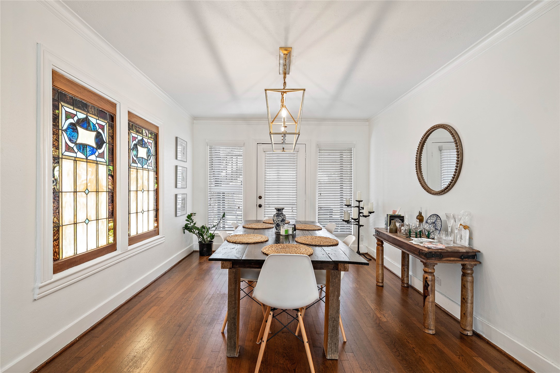 2324 Goldsmith Street, Unit A Houston, TX 77030 - Photo 9 of 30 a view of a livingroom with furniture window and wooden floor
