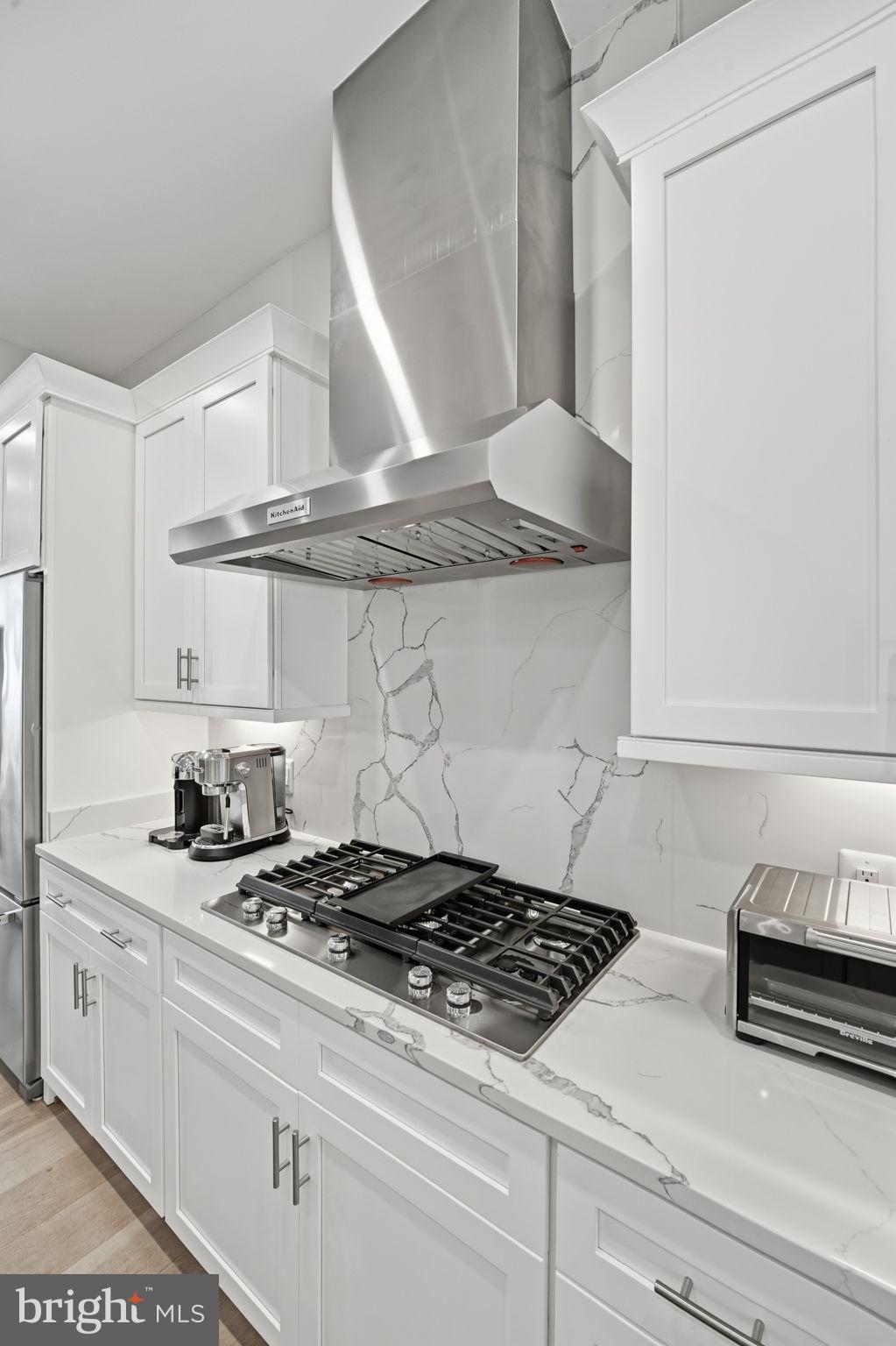 1874 Easterly Road Reston, VA 20190 - Photo 13 of 89 Gallery Image 13