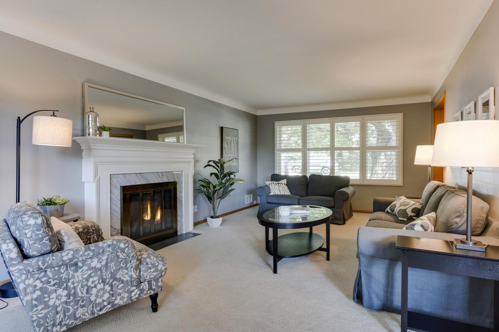 5115 Valley View Road Edina, MN 55436 - Photo 2 of 32