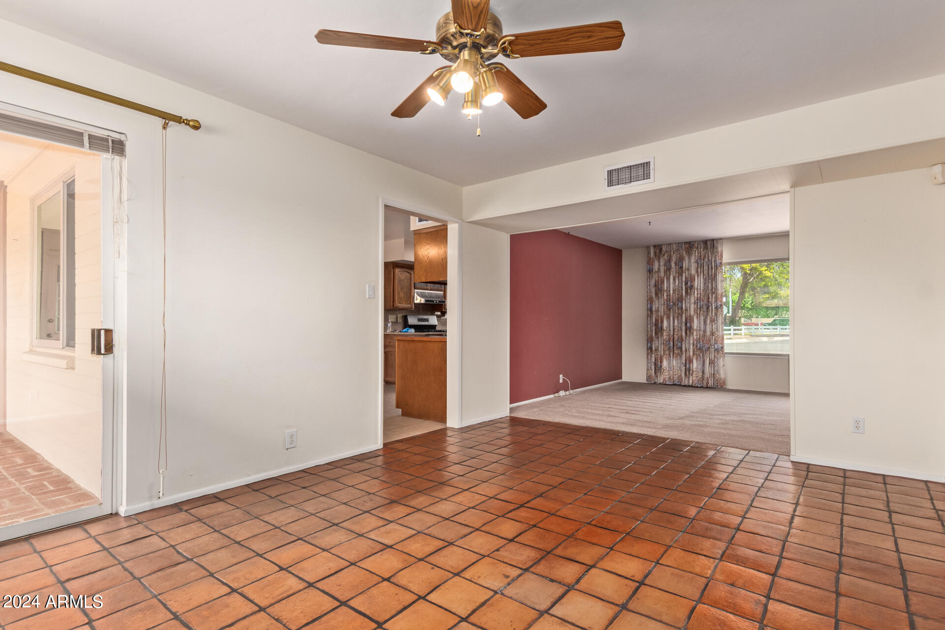 4709 East Osborn Road Phoenix, AZ 85018 - Photo 13 of 44 12 - Osborn