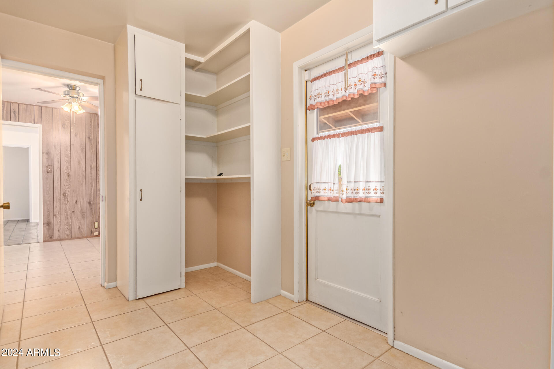 4709 East Osborn Road Phoenix, AZ 85018 - Photo 16 of 44 15 - Osborn