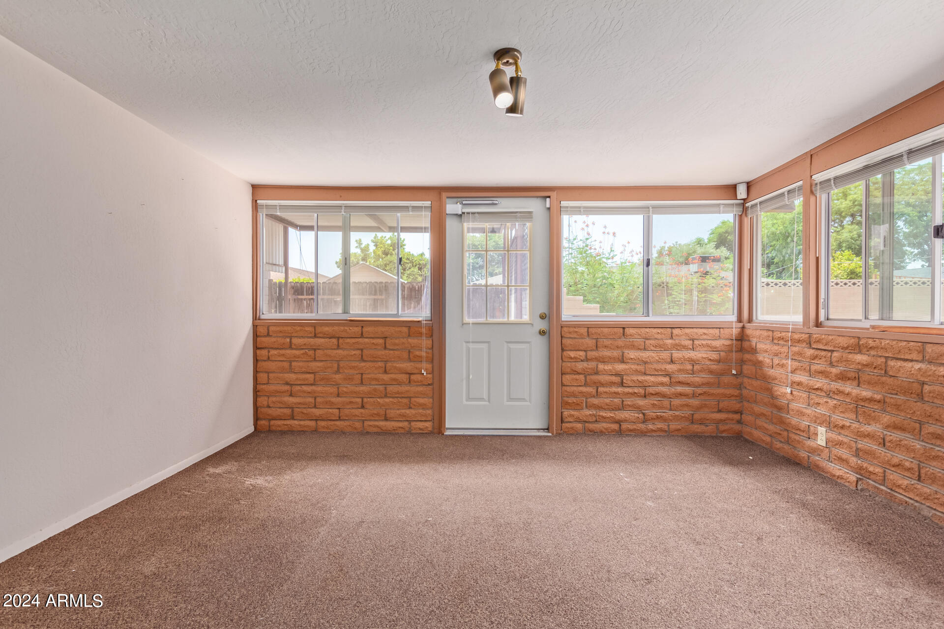 4709 East Osborn Road Phoenix, AZ 85018 - Photo 22 of 44 34 - Osborn