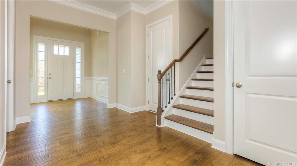194 Forsythia Lane, Unit 736 Tega Cay, SC 29708 - Photo 2 of 36