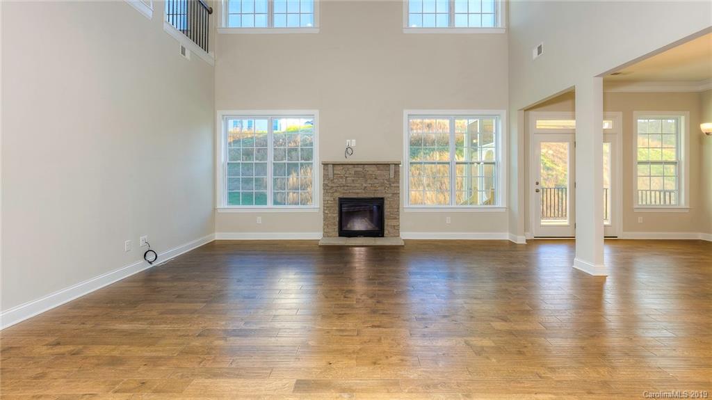 194 Forsythia Lane, Unit 736 Tega Cay, SC 29708 - Photo 11 of 36