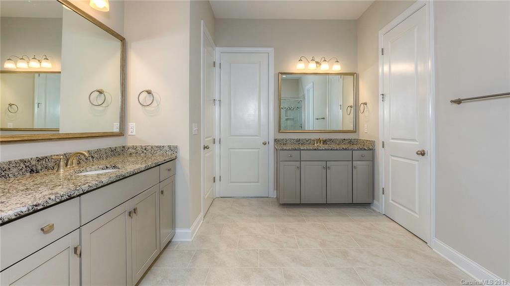 194 Forsythia Lane, Unit 736 Tega Cay, SC 29708 - Photo 17 of 36