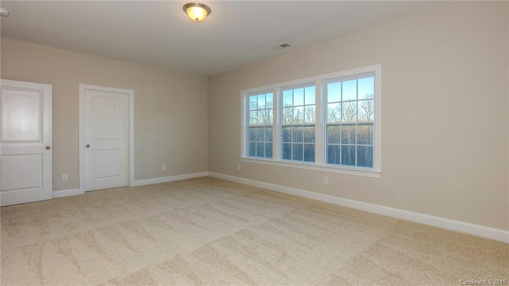 194 Forsythia Lane, Unit 736 Tega Cay, SC 29708 - Photo 23 of 36