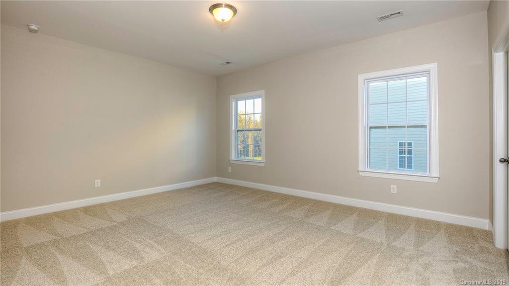 194 Forsythia Lane, Unit 736 Tega Cay, SC 29708 - Photo 24 of 36