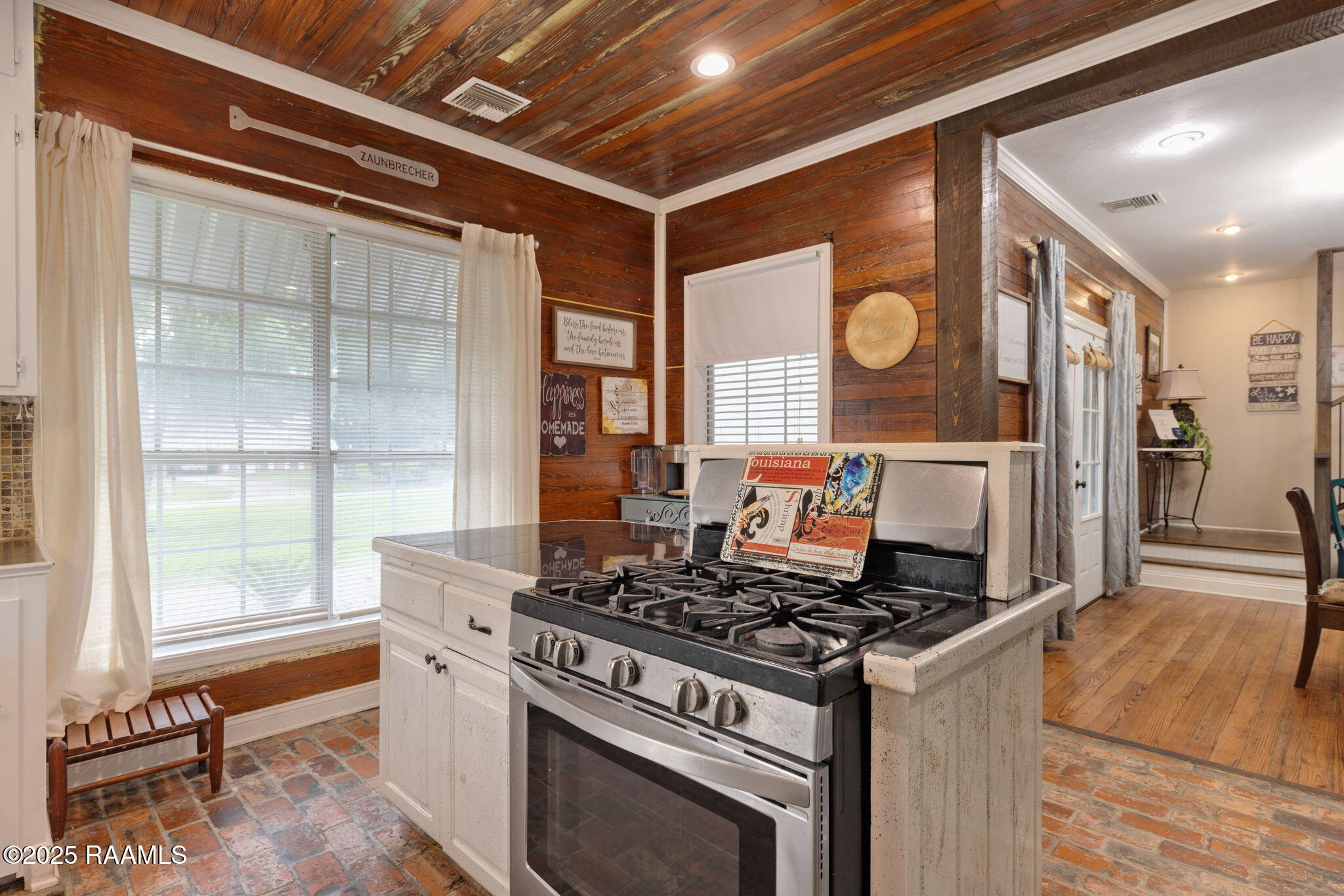 829 Jesse B Road Church Point, LA 70525 - Photo 18 of 50 17-web-or-mls-829 Jesse B Rd-17