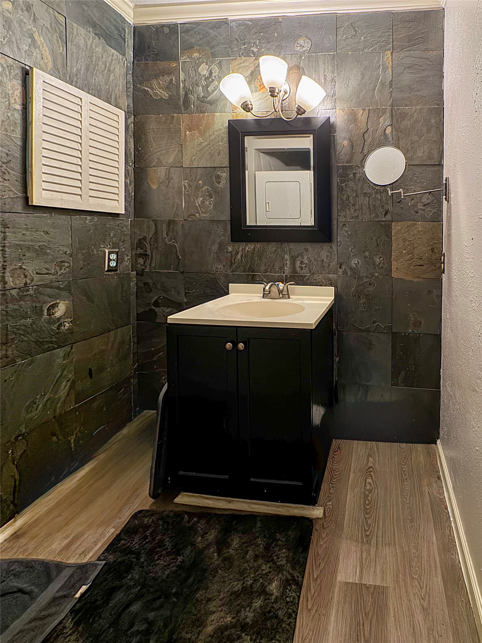 12500 Sandpiper Drive, Unit 32 Houston, TX 77035 - Photo 8 of 9