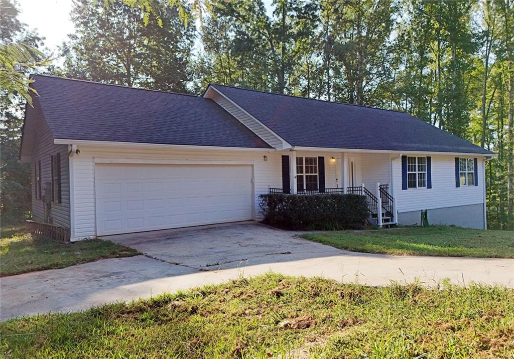54 Poplar Road Commerce, GA 30529 - Photo 2 of 21 Gallery Image 2