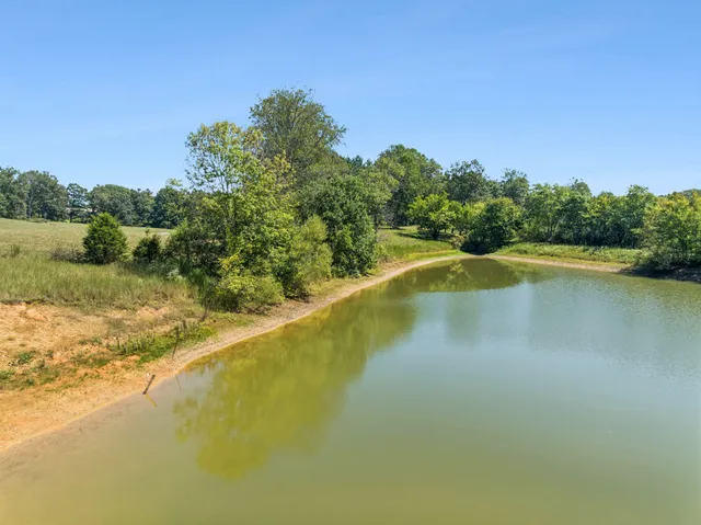 $999,000 | 8272 Burgess Falls Road, Baxter, TN 38544