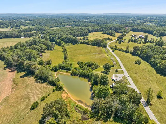 $999,000 | 8272 Burgess Falls Road, Baxter, TN 38544
