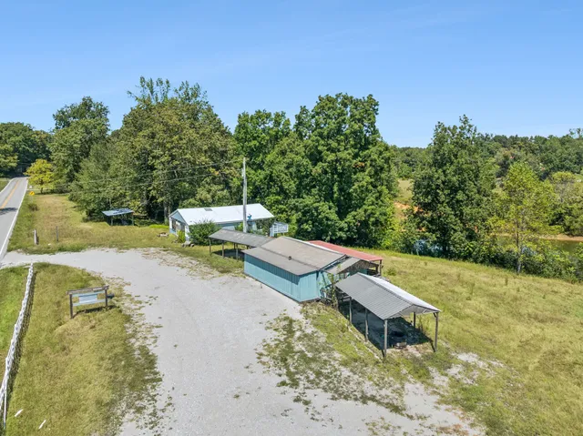 $999,000 | 8272 Burgess Falls Road, Baxter, TN 38544