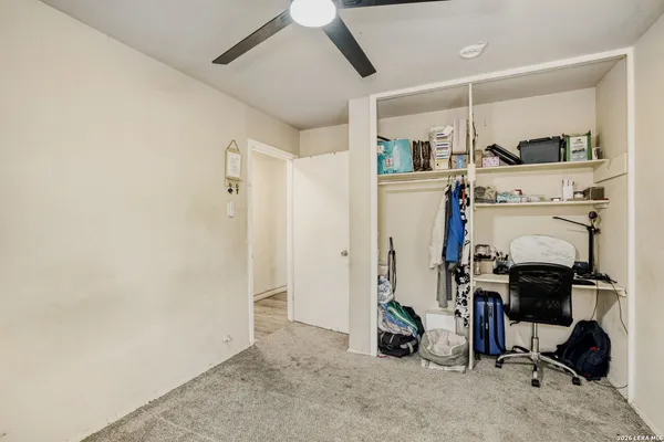 a view of a storage & utility room with washer and dryer