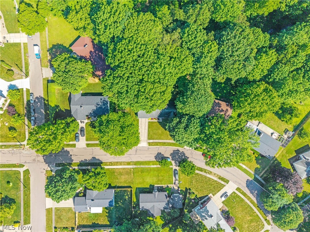2315 Burnham Road Akron, OH 44333 - Photo 31 of 38