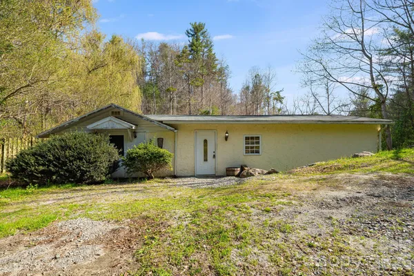 $165,000 | 3903 Highway 213, Marshall, NC 28753