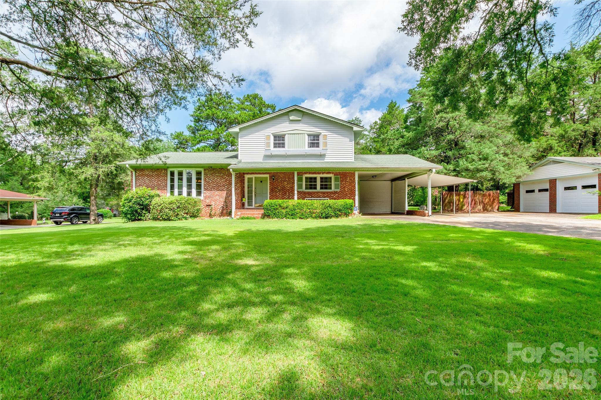 752 Cedar Lane Chester, SC 29706 - Photo 1 of 34 Gallery Image 1