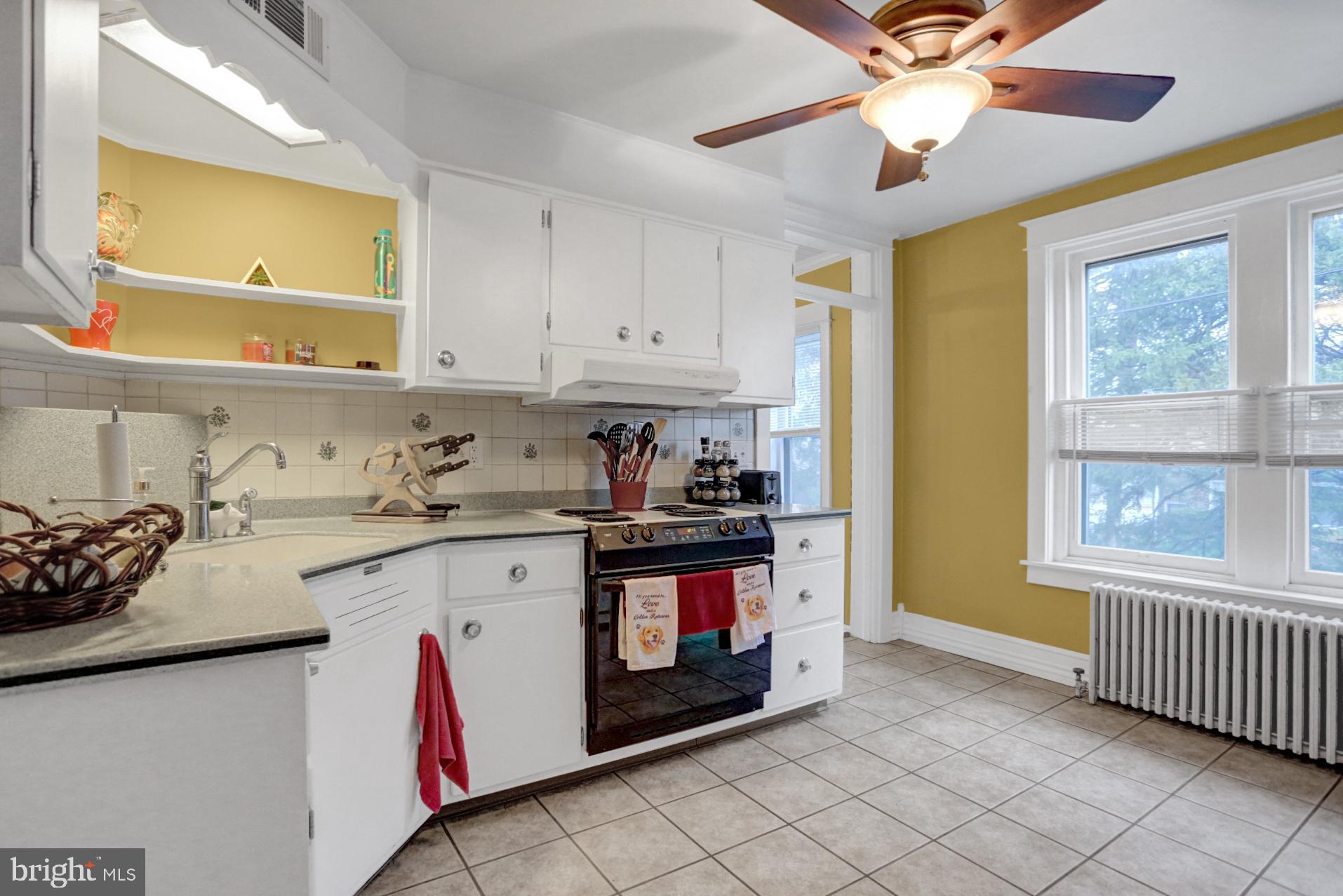 24 Ralph Avenue Reading, PA 19608 - Photo 9 of 30