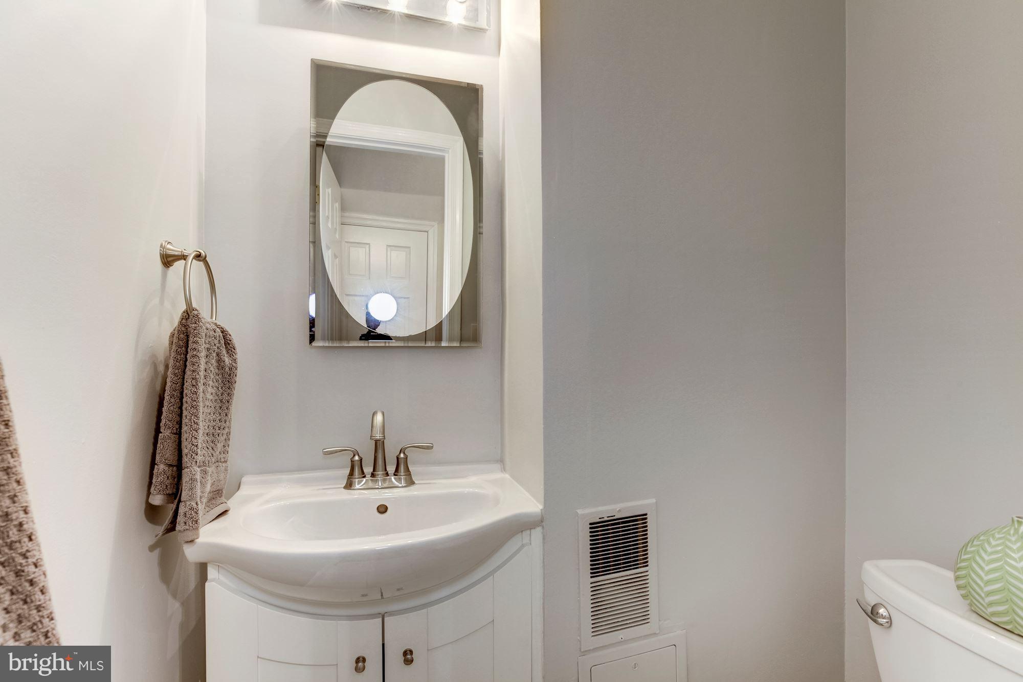 1314 Riggs Street Northwest Washington, DC 20009 - Photo 12 of 28 Main floor powder room