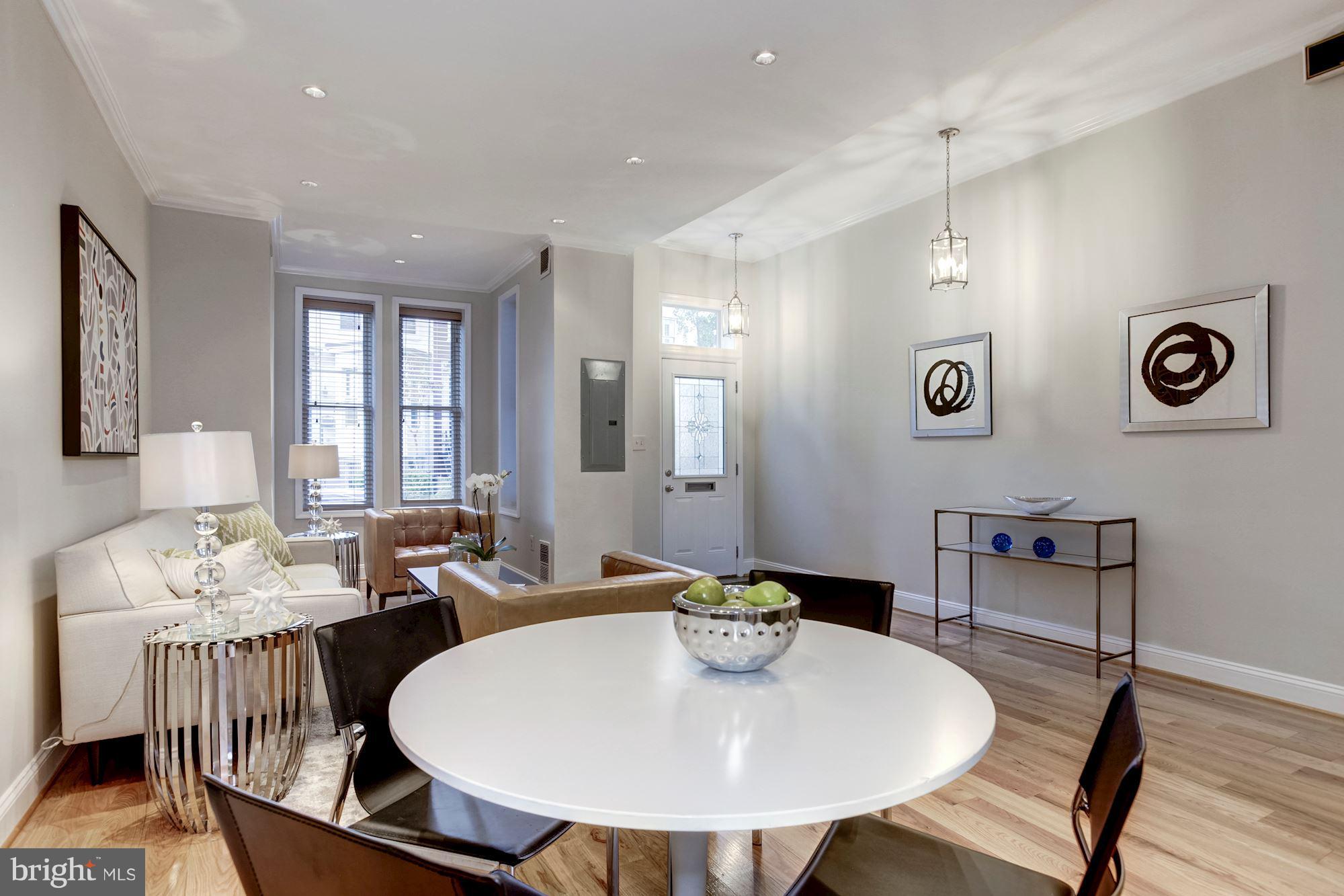 1314 Riggs Street Northwest Washington, DC 20009 - Photo 7 of 28 Dining Room