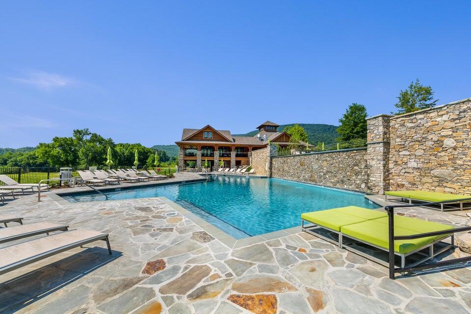 309 Renaissance Court Chattanooga, TN 37419 - Photo 54 of 58 Black Creek