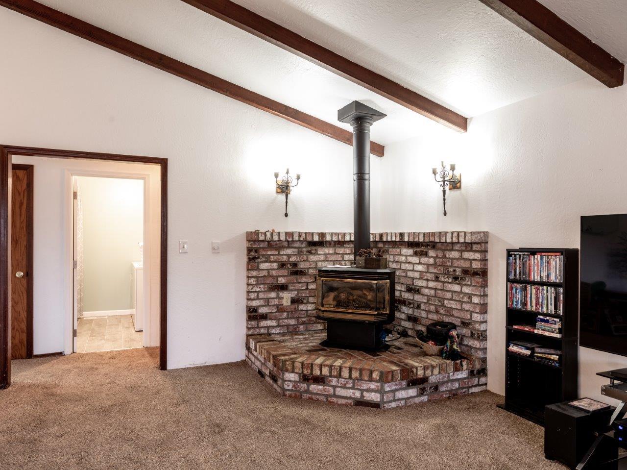 1600 Worthington Road Eagle Point, OR 97524 - Photo 11 of 27 11