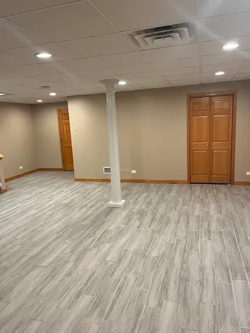 $3,700 | 934 Winnetka Terrace, Lake Zurich, IL 60047