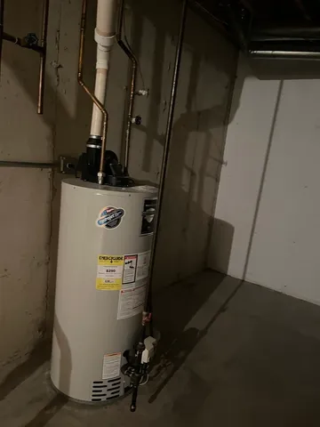 $3,700 | 934 Winnetka Terrace, Lake Zurich, IL 60047