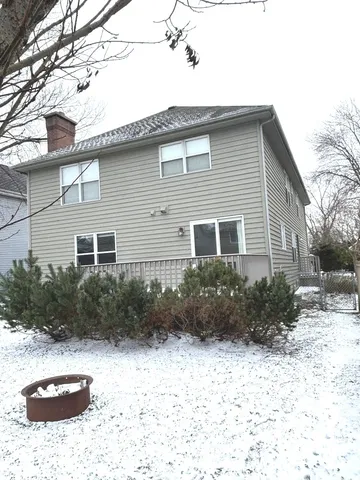 $3,700 | 934 Winnetka Terrace, Lake Zurich, IL 60047