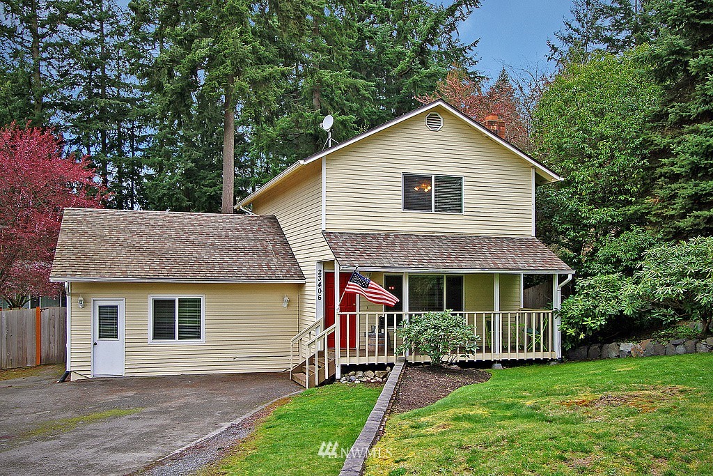 23406 Brier Road Brier, WA 98036 - Photo 2 of 18