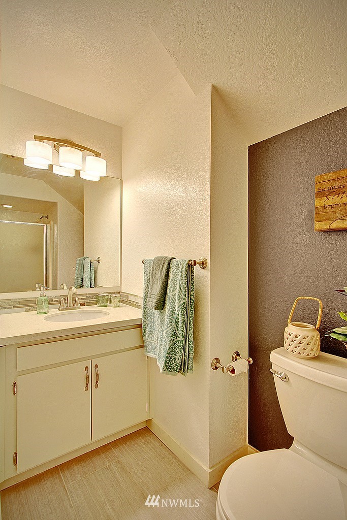 23406 Brier Road Brier, WA 98036 - Photo 12 of 18