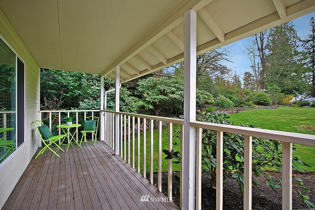 23406 Brier Road Brier, WA 98036 - Photo 3 of 18