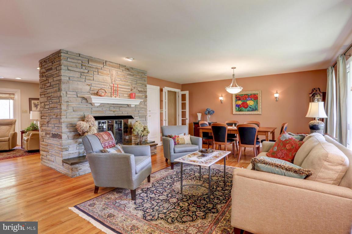 2743 Brookfield Road Lancaster, PA 17601 - Photo 14 of 49